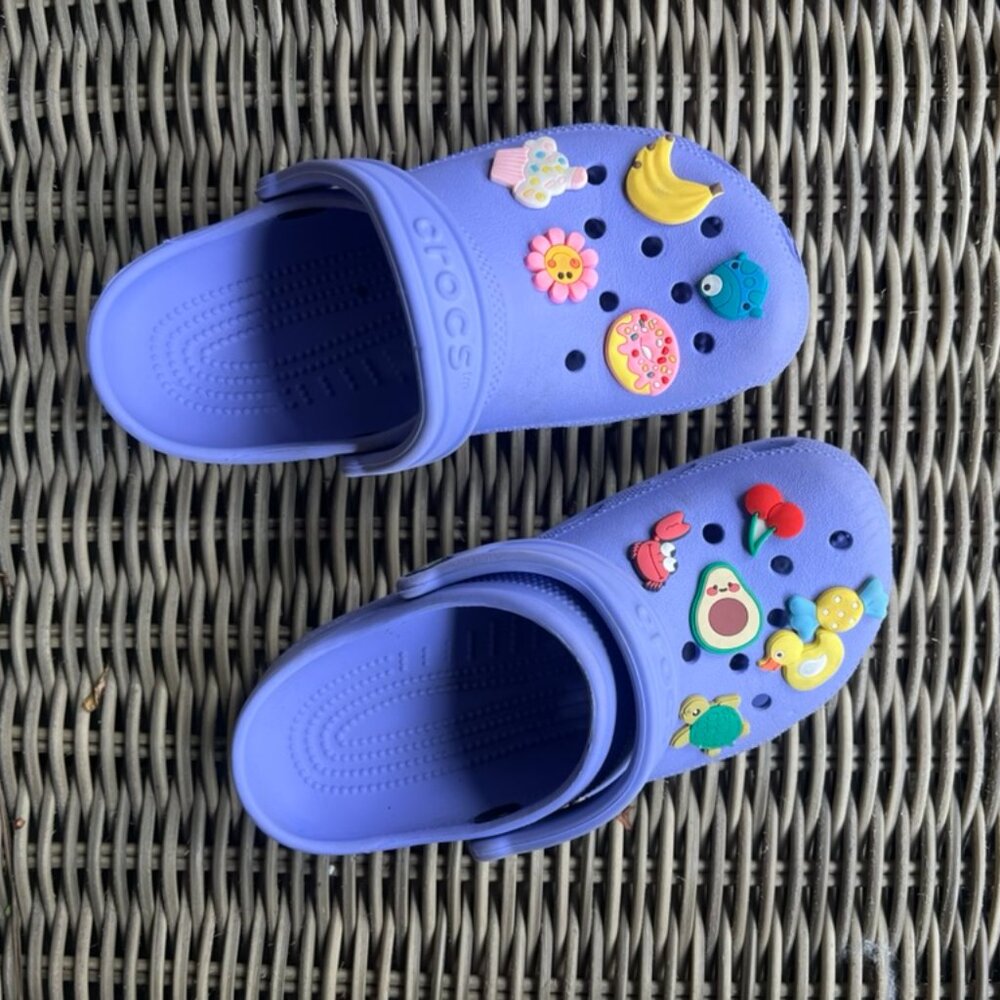 Crocs w Bling, Size 6 Girl